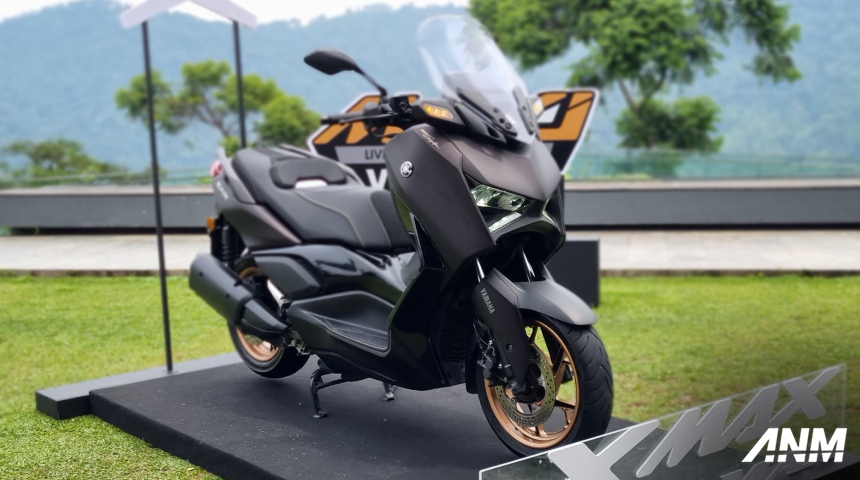 Berita, yamaha-xmax-tech-max-2023-thumbnail: Ini Bedanya Yamaha XMax Tech Max Dengan Varian Standar, Lebih Nyaman!