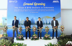 Arista Group Resmikan 8 Diler Perdana BYD di Indonesia! Arista Group Resmikan 8 Diler Perdana BYD di Indonesia!