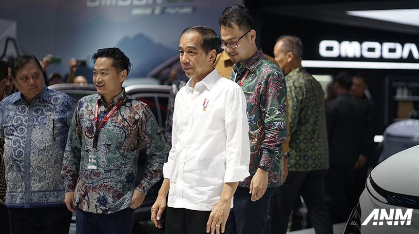 Berita, Jokowi Chery IIMS 2024: IIMS 2024 : Chery Tambah Kuota Harga Spesial OMODA E5!