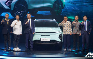 Chery Akhirnya Umumkan Harga Omoda E5, Tak Sampai Rp 500 Juta! Chery Akhirnya Umumkan Harga Omoda E5, Tak Sampai Rp 500 Juta!