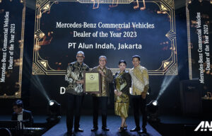 PT Alun Indah Berhasil Jadi Mercedes-Benz Commercial Vehicles Dealer of the Year 2023! PT Alun Indah Berhasil Jadi Mercedes-Benz Commercial Vehicles Dealer of the Year 2023!