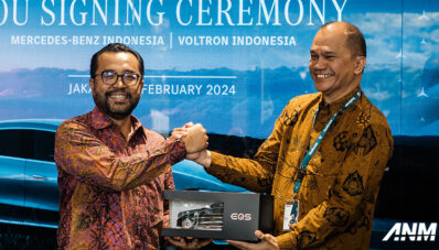 Mercedes Benz Bekerja Sama dengan Voltron Bangun Jaringan SPKLU Mercedes Benz Bekerja Sama dengan Voltron Bangun Jaringan SPKLU