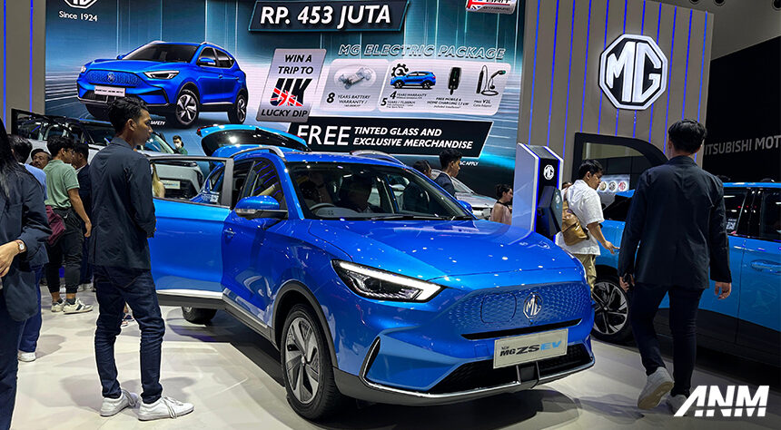 IIMS 2024 : MG Tampilkan ZS EV Versi CKD, Lebih Terjangkau dengan Produksi Lokal! IIMS 2024 : MG Tampilkan ZS EV Versi CKD, Lebih Terjangkau dengan Produksi Lokal!