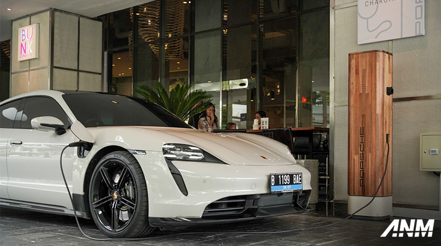 Berita, porsche-charging-station-1: Porsche Buka Porsche Destination Charging di Hotel Pullman Central Park Jakarta