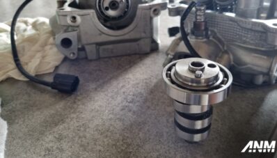 Bedah Generasi Baru Mesin Yamaha Blue Core 155, Ini Poin Pentingnya Bedah Generasi Baru Mesin Yamaha Blue Core 155, Ini Poin Pentingnya