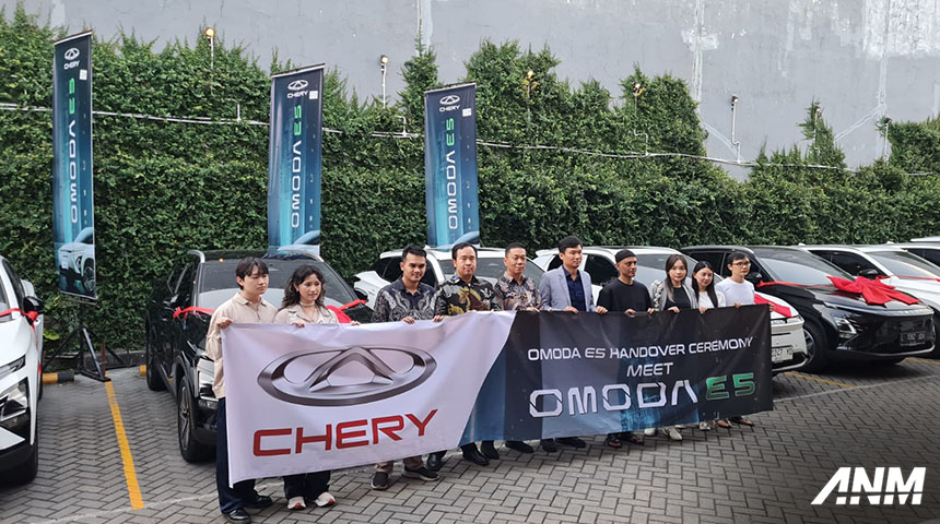 Berita, Handover Chery OMODA E5 Surabaya: Chery OMODA E5 Rilis di Jatim, SPK Tembus Ratusan Unit!