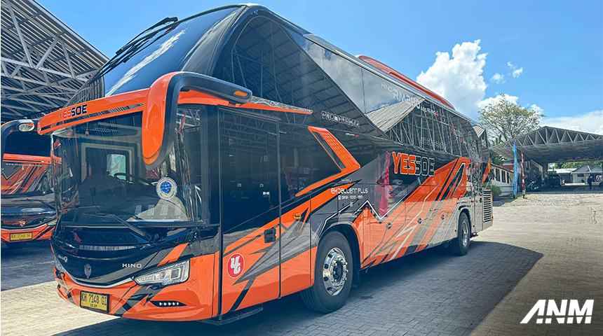 Berita, hino-kalteng-1: Hino Serahkan Bus RM 280 ABS Kepada PO Yessoe Travel, Siap Jadi Andalan di Kalteng!