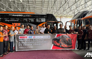 Hino Serahkan Bus RM 280 ABS Kepada PO Yessoe Travel, Siap Jadi Andalan di Kalteng!