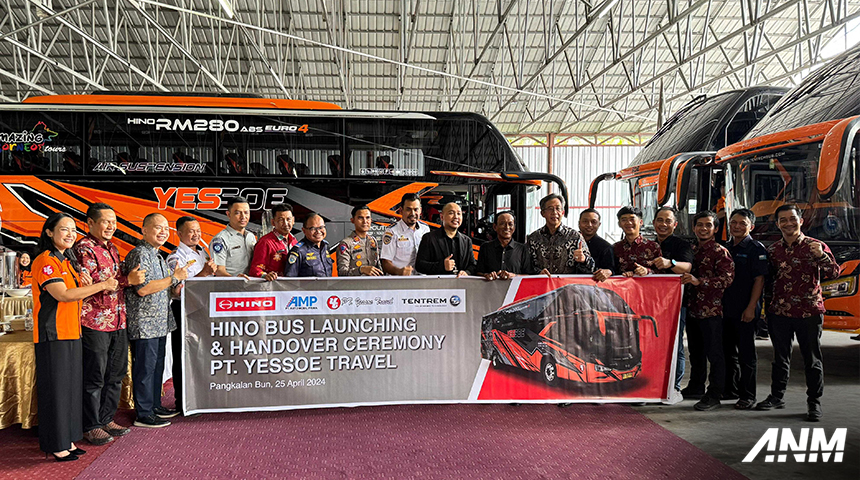 Berita, hino-kalteng: Hino Serahkan Bus RM 280 ABS Kepada PO Yessoe Travel, Siap Jadi Andalan di Kalteng!