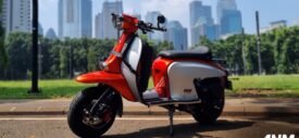 scomadi-technica-200-i-urban-series-2024-indonesia-orange-white-front-end