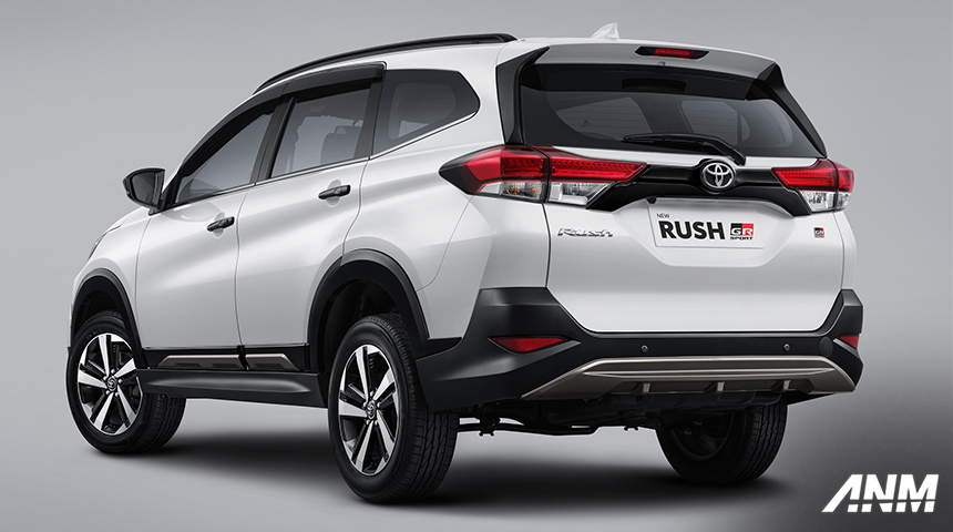Berita, toyota-rush-1: Toyota Akhirnya Beri Penyegaran Pada Rush! Gitu Doang Bedanya?