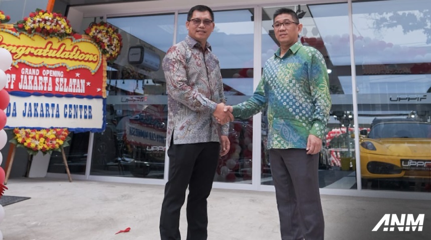 Aftermarket, uppf-jakarta-selatan-grand-opening-2024-handshake: Outlet UPPF Jakarta Selatan Resmi Dibuka, Perluas Jangkauan Layanan