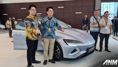 IIMS Surabaya 2024 : BYD Pamerkan Line Up Lengkap BEV Mereka! IIMS Surabaya 2024 : BYD Pamerkan Line Up Lengkap BEV Mereka!