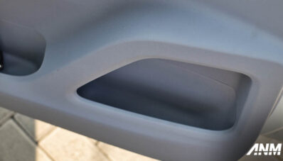 Test Drive Seres E1 : Cocok Buat Newbie, Gak Perlu Pusing Tipe Charger Test Drive Seres E1 : Cocok Buat Newbie, Gak Perlu Pusing Tipe Charger