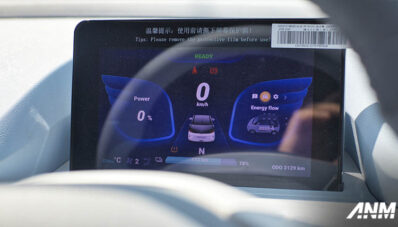 Test Drive Seres E1 : Cocok Buat Newbie, Gak Perlu Pusing Tipe Charger Test Drive Seres E1 : Cocok Buat Newbie, Gak Perlu Pusing Tipe Charger