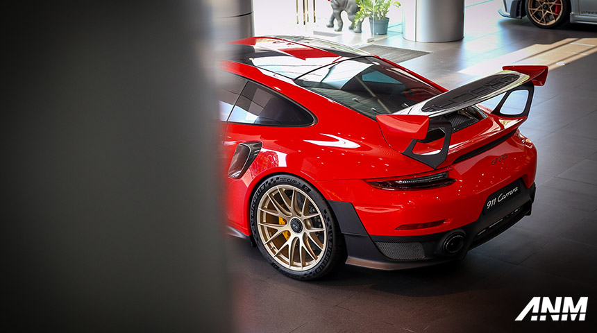 Berita, Porsche 911 GT2 RS Surabaya: Peringati 20 Tahun Eksis di Indonesia, Intip Fasilitas Porsche Centre Surabaya!