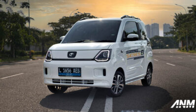 Test Drive Seres E1 : Cocok Buat Newbie, Gak Perlu Pusing Tipe Charger Test Drive Seres E1 : Cocok Buat Newbie, Gak Perlu Pusing Tipe Charger