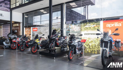 Piaggio Indonesia Resmikan Diler Motoplex Pertama di Sidoarjo! Piaggio Indonesia Resmikan Diler Motoplex Pertama di Sidoarjo!