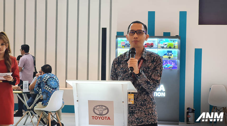 Berita, Toyota IIMS Surabaya: IIMS Surabaya 2024 : Toyota Hadirkan Hilux Rangga, Bisa Test Drive!