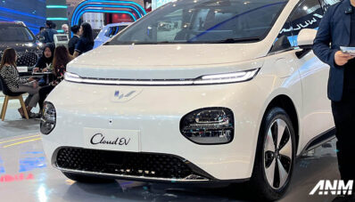 IIMS Surabaya 2024 : Wuling Cloud Dirilis, Mulai 407 Jutaan! IIMS Surabaya 2024 : Wuling Cloud Dirilis, Mulai 407 Jutaan!