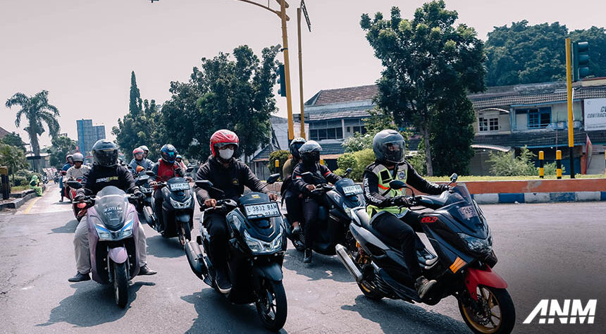 Yamaha STSJ Ajak Konsumen Healing Keliling Kota dengan Lexi LX 155! Yamaha STSJ Ajak Konsumen Healing Keliling Kota dengan Lexi LX 155!