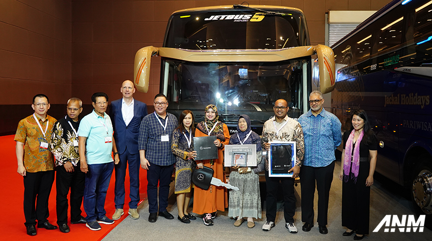 Berita, dcvi-handover: DCVI Serahkan 10 Bus Mercedes Benz OH 1626L Euro 4 ke PO Trans Antarnusa Mulya