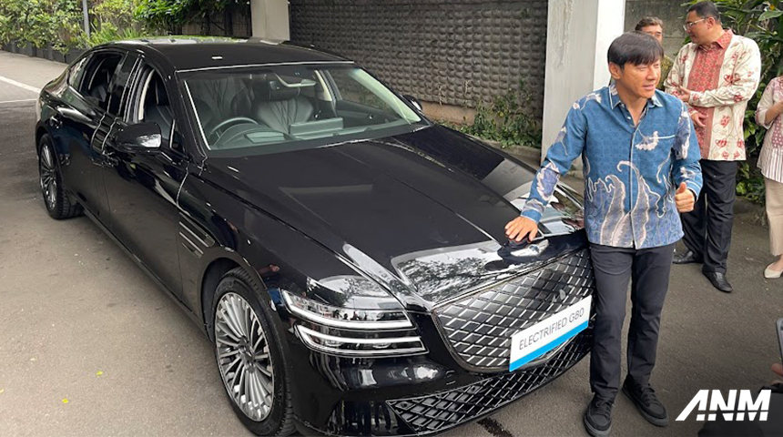 Berita, hyundai-shin-tae-yong-4: Apresiasi Prestasi Sepak Bola Tanah Air, Shin Tae-yong Dapat Genesis G80 LWB!