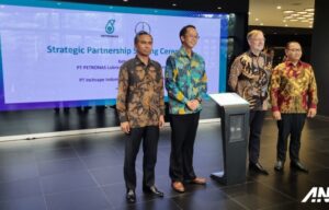 Mercedes-Benz National Service Weeks 2024 Kini Diperkuat Petronas Lubricants Mercedes-Benz National Service Weeks 2024 Kini Diperkuat Petronas Lubricants
