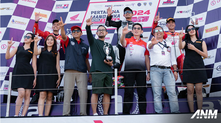 Berita, ms-glow-rt-mrs-3: MS Glow Racing Team Borong 4 Piala di Mandalika Racing Series 2024!