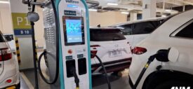 voltron-alam-sutera-living-world-plaza-fast-charging-spklu-mobil-listrik-seremoni