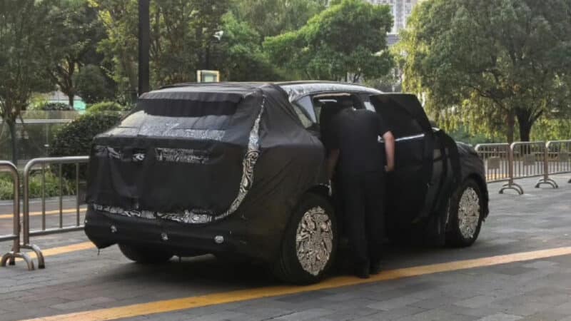 Berita, Zeekr-Ark-Spyshot: Zeekr Siapkan 7 Produk Hingga 2026 : 4 SUV, 1 Wagon, 2 MPV!