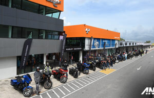 Harley Davidson Selenggarakan “DIRT. ROAD. TRACK”, Test-Ride di Segala Medan