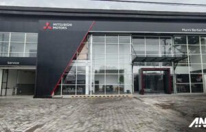 Mitsubishi Buka Dealer Pertamanya di Pulau Madura, Langsung Ada Promo! Mitsubishi Buka Dealer Pertamanya di Pulau Madura, Langsung Ada Promo!