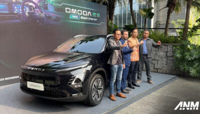 Chery Perkenalkan Omoda E5 dengan Interior Serba Hitam Chery Perkenalkan Omoda E5 dengan Interior Serba Hitam