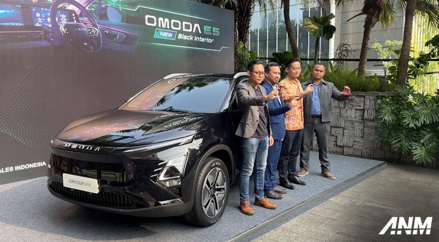 Chery Perkenalkan Omoda E5 dengan Interior Serba Hitam Chery Perkenalkan Omoda E5 dengan Interior Serba Hitam