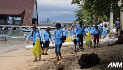 Lestarikan Pariwisata, Suzuki Bersih-bersih Pantai Bunaken dengan Ratusan Pelajar