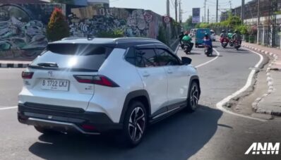 Tangki Bensin Penuh, Toyota Yaris Cross Hybrid Bisa Tempuh Hampir 800 KM! Tangki Bensin Penuh, Toyota Yaris Cross Hybrid Bisa Tempuh Hampir 800 KM!