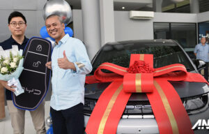 BYD Haka Handover Unit ke Konsumen, Komitmen Tambah Diler BYD Haka Handover Unit ke Konsumen, Komitmen Tambah Diler