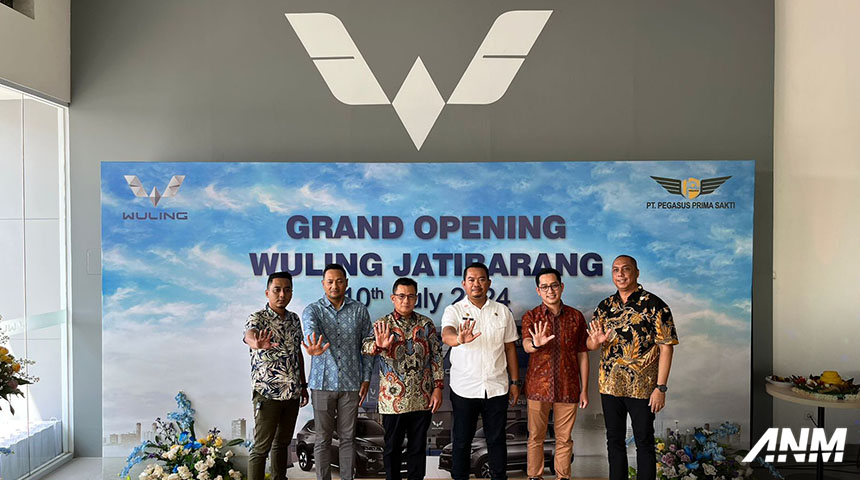 Berita, Grand Opening Wuling Jatibarang: Perluas Jaringan, Wuling Resmikan Diler Baru di Jatibarang Indramayu