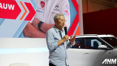 Komunitas PeReCi Ramaikan Booth Citroën di GIIAS 2024 Komunitas PeReCi Ramaikan Booth Citroën di GIIAS 2024