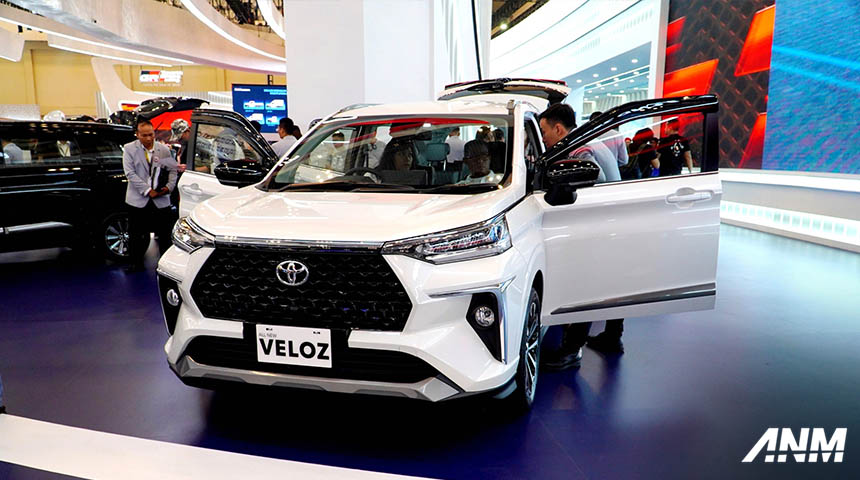 Berita, Toyota GIIAS 2024 Veloz: Toyota Bukukan 6.202 SPK di GIIAS 2024, Kijang Innova Laris!