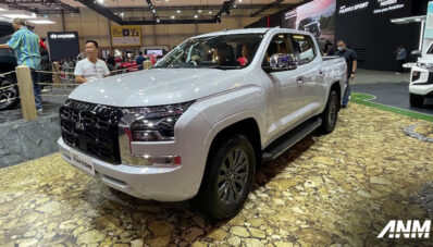 GIIAS 2024: Mitsubishi Luncurkan All New Triton, Pakai Mesin Baru Yang Lebih Bertenaga! GIIAS 2024: Mitsubishi Luncurkan All New Triton, Pakai Mesin Baru Yang Lebih Bertenaga!