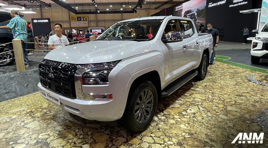 GIIAS 2024: Mitsubishi Luncurkan All New Triton, Pakai Mesin Baru Yang Lebih Bertenaga! GIIAS 2024: Mitsubishi Luncurkan All New Triton, Pakai Mesin Baru Yang Lebih Bertenaga!