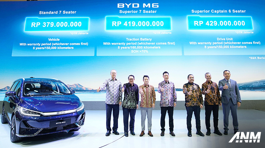 Berita, byd-m6-1: GIIAS 2024: BYD Luncurkan M6, MPV Listrik Pertama di Indonesia!