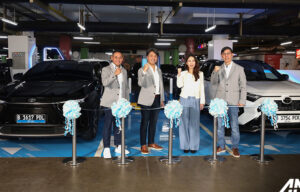 Dukung Mobilitas Konsumen EV, Toyota Perluas Lokasi Charging Station! Dukung Mobilitas Konsumen EV, Toyota Perluas Lokasi Charging Station!