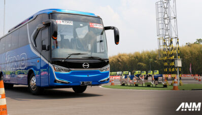 Hino Luncurkan Driving School, Siap Cetak Pengemudi Profesional Hino Luncurkan Driving School, Siap Cetak Pengemudi Profesional