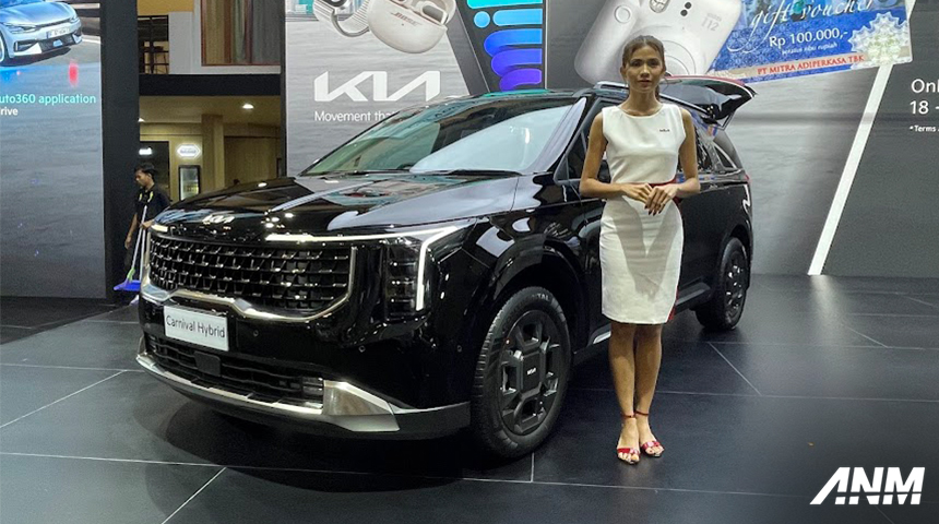 Berita, kia-giias-2024-2: GIIAS 2024: Kia Luncurkan Carnival Hybrid, EV9 Earth, dan Seltos Facelift