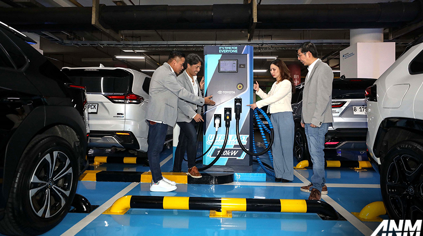 Berita, peresmian-ccs-toyota: Dukung Mobilitas Konsumen EV, Toyota Perluas Lokasi Charging Station!