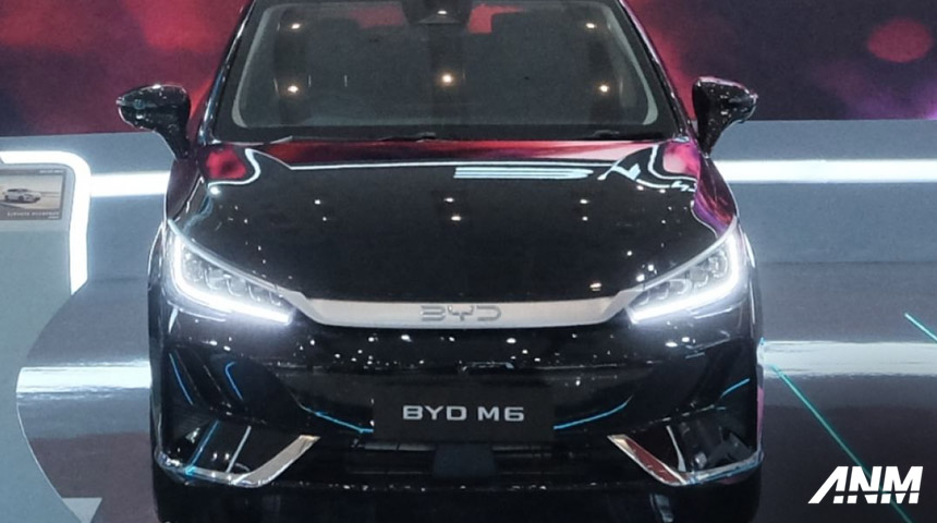 Berita, BYD GIIAS Surabaya 2024 M6: GIIAS Surabaya 2024 : Lanjutkan Euforia, BYD Rilis M6 di Jawa Timur!