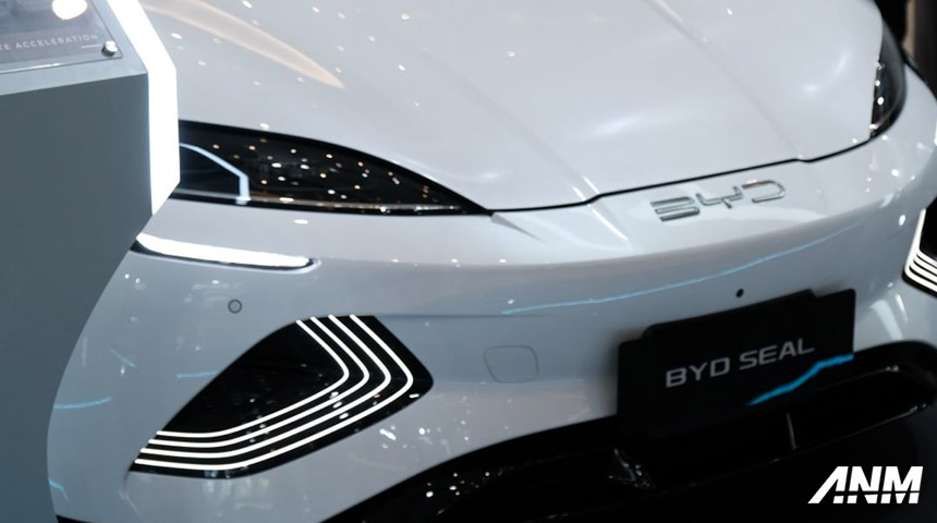 Berita, BYD GIIAS Surabaya 2024: GIIAS Surabaya 2024 : Lanjutkan Euforia, BYD Rilis M6 di Jawa Timur!